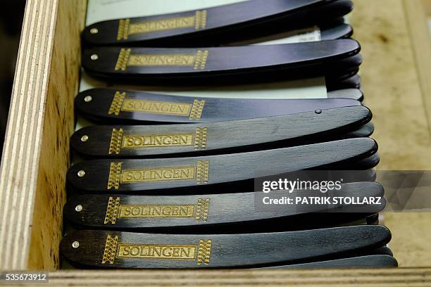 65 Razorblade 65 Razorblade Stock Photos, High-Res Pictures, and Images - Getty Images