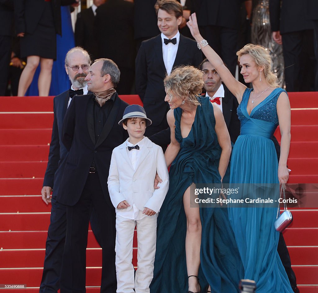 William Hurt, guest, Alexandra Lamy, Sandrine Bonnaire, and Augustin
