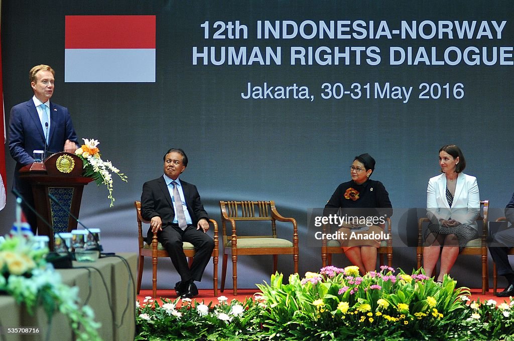 Norwegian Foreign Minister Brende in Indonesia