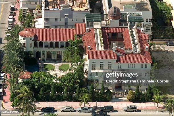 Aerial view of fashion designer Gianni Versace's South Miami home. The mansion, where the famous fashion designer was murdered by Andrew Cunanan, is...