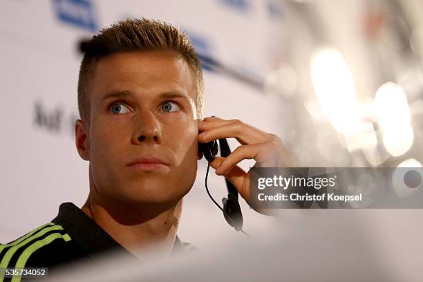 Markus Rehm, handicapped longjumper and Paralympics winner of London 2012 attends a press conference at German Sport & Olympic Museum on May 30, 2016...