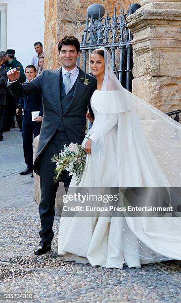 lady charlotte santo domingo wedding dress Lady Charlotte Wellesley Marries Alejandro Santo Domingo in the Society Wedding of the Year