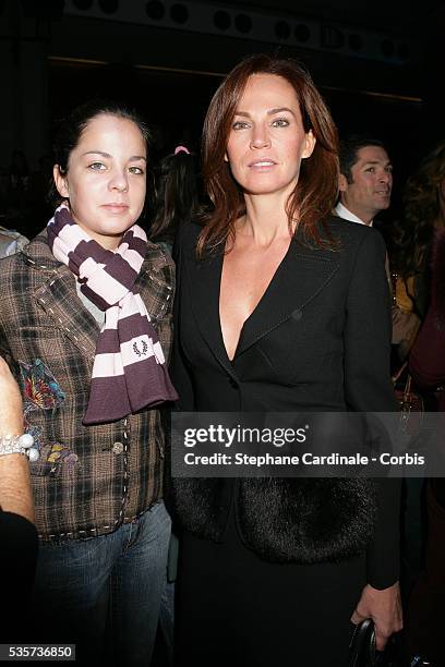 Rosalie Afflelou with her daughter Anouchka Delon at the "Valentino ready-to-wear Spring-Summer 2006 collection" fashion show.