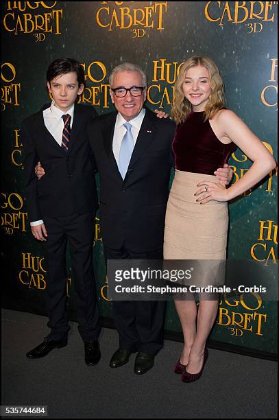 Asa Butterfield, Martin Scorsese and Chloe Moretz attend the premiere of "Hugo Cabret 3D", in Paris.