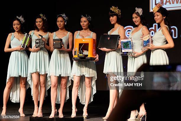 Computer Week Models 123 Computex Information Stock Photos, High-Res Pictures, and Images ...
