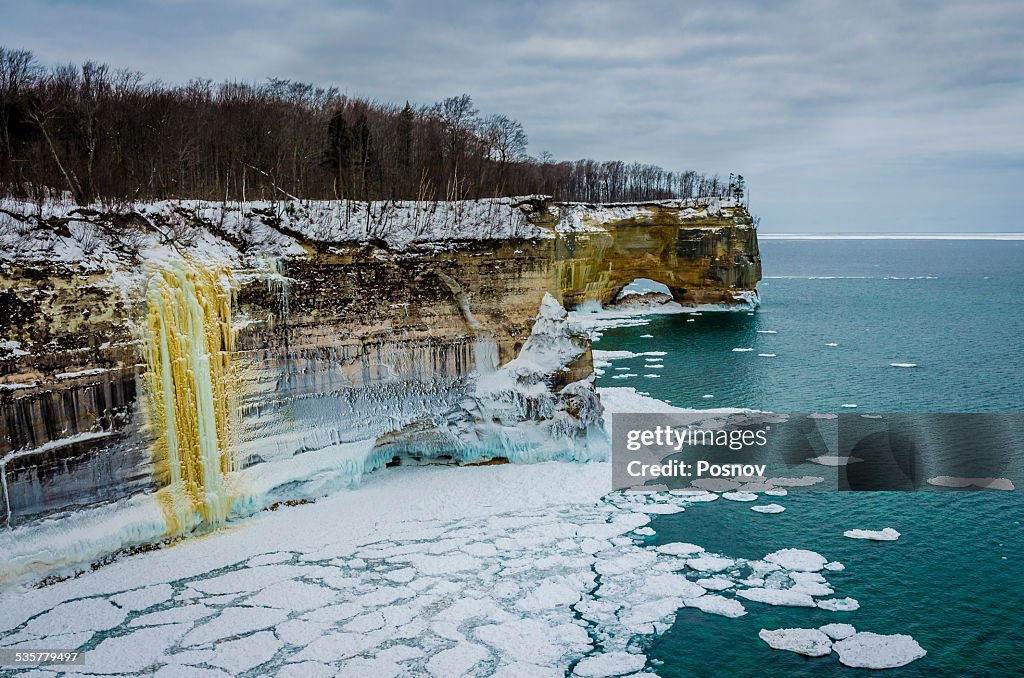 Pictured Rocks September Pictured Rocks High-Res Stock Photo - Getty Images