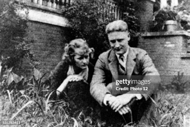 Scott Fitzgerald and Zelda at Montgomery, , United States,, Paris. Centre Benjamin Franklin.