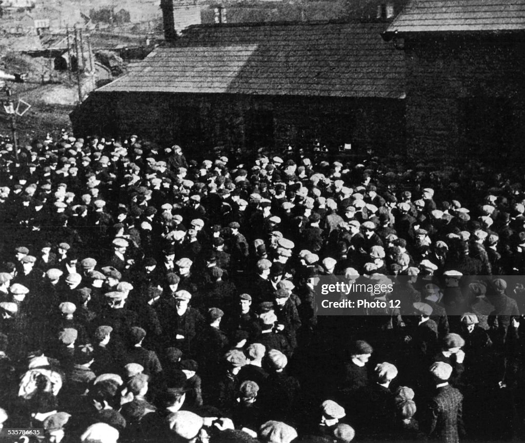 Wales. Scene of the great strike in the coal mines (1910)