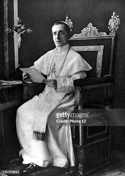 Vatican Pope Benoit XV , pope from 1914 to 1922.