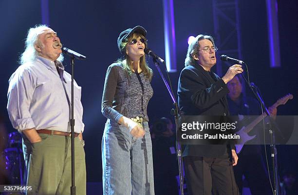 From left, David Crosby, Carly Simon, and Jimmy Webb sing at the Tribute to Brian Wilson, New York, New York, March 8, 2001.