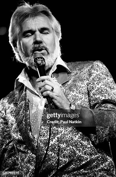 American musician Kenny Rogers performs at the Rosemont Horizon , Rosemont, Illinois, March 22, 1985.