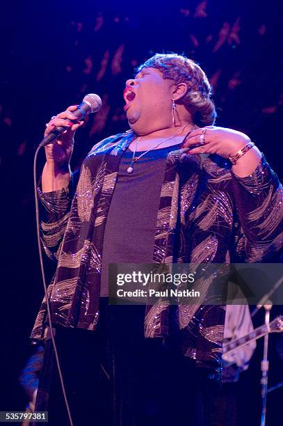 Marva Wright performs at the Koko Taylor Benefit at the House of Blues, Chicago, Illinois, November 19, 2006.
