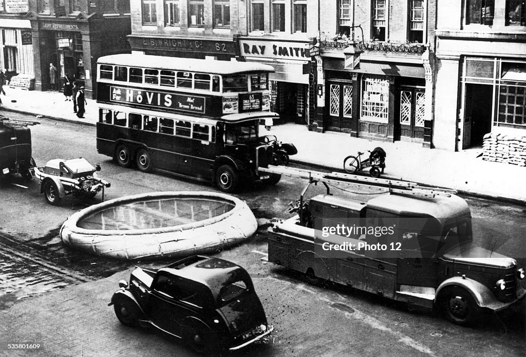London.  September 9, 1939.  Civil defence.