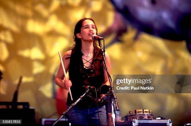Rust Root Song 185 Rusted Root Photos & High Res Pictures - Getty Images