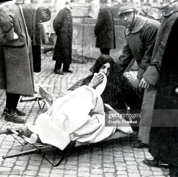 Italy, 1915. Earthquake in Avezzano and Marsica. Injured hospitalized in Rome. The Marsica earthquake of 1915 was a dramatic event occurred on 13...
