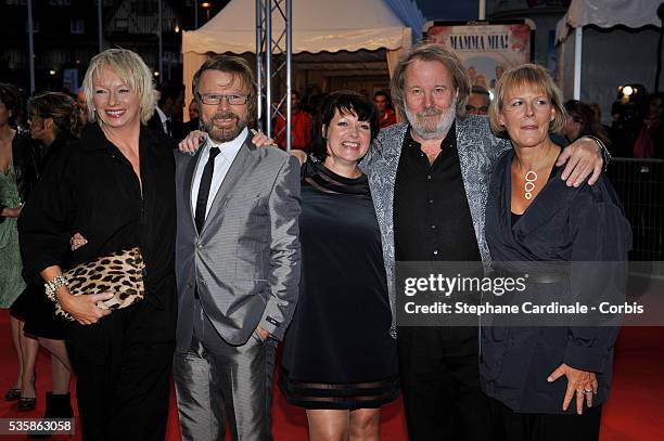 Judy Cramer, Bjorn Ulvaeus, Catherine Johnson, Benny Anderson and Phyllida Llyod attend the premiere of "Mamma Mia" during the 34th Deauville Film...