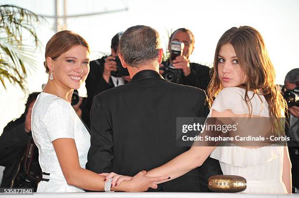 Actress Lea Seydoux, Director Abdellatif Kechiche and Adele Exarchopoulos pose with the 'Palme d'Or' for 'La Vie D'adele' at the 'Palme D'Or Winners...