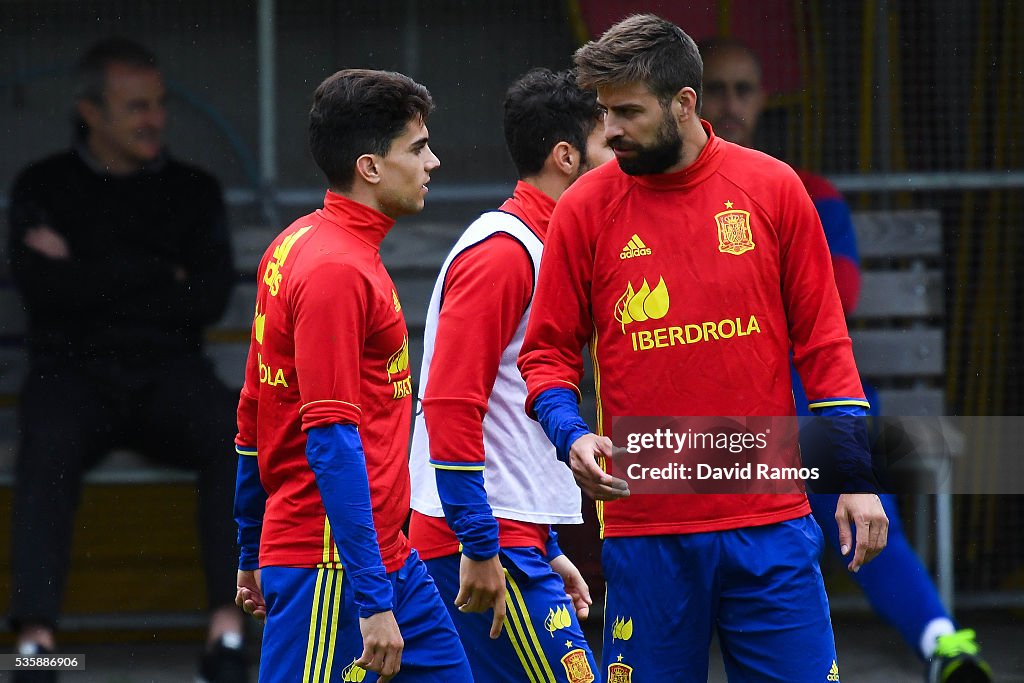 Spain Training Session & Press Conference - UEFA 2016 Training Camp