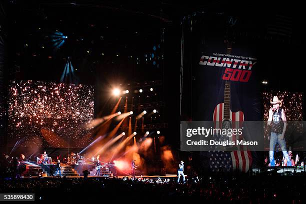 Jason Aldean performs during the Country 500 Music Festival 2016 at the Daytona International Speedway in Daytona Beach Florida.