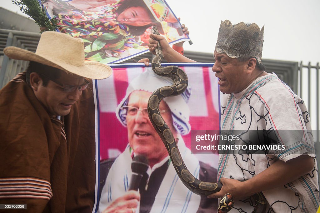 PERU-ELECTIONS-SHAMANS