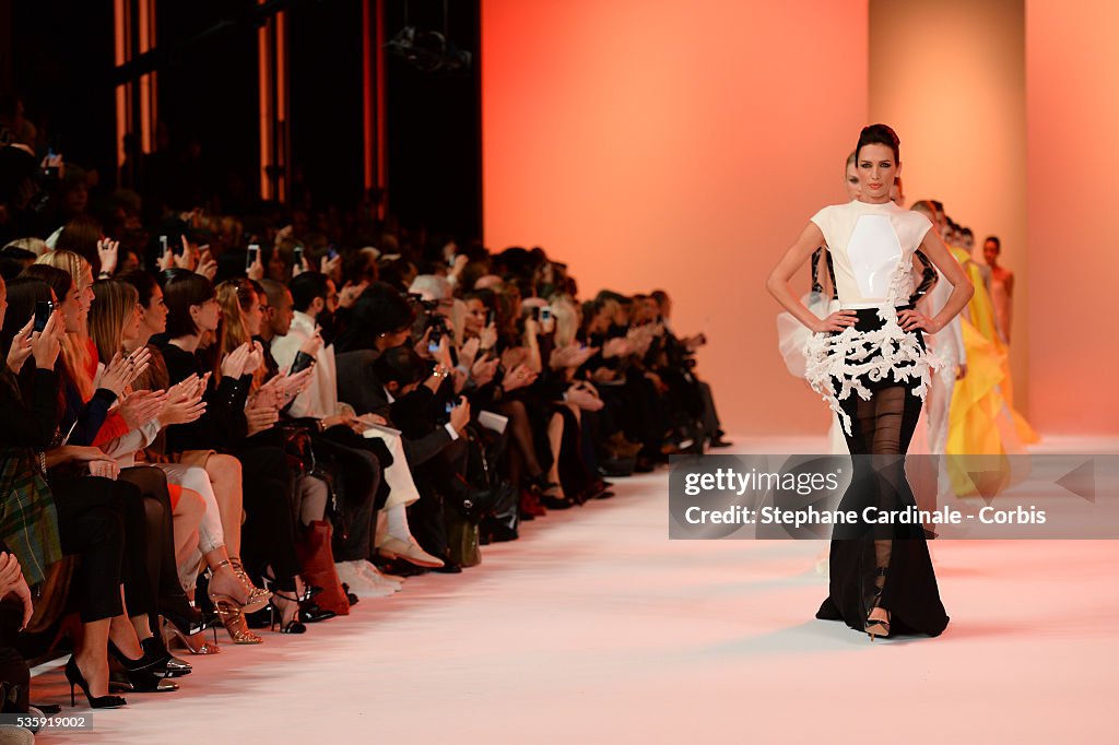 France - Stephane Rolland : Runway - Paris Fashion Week - Haute Couture S/S 2014