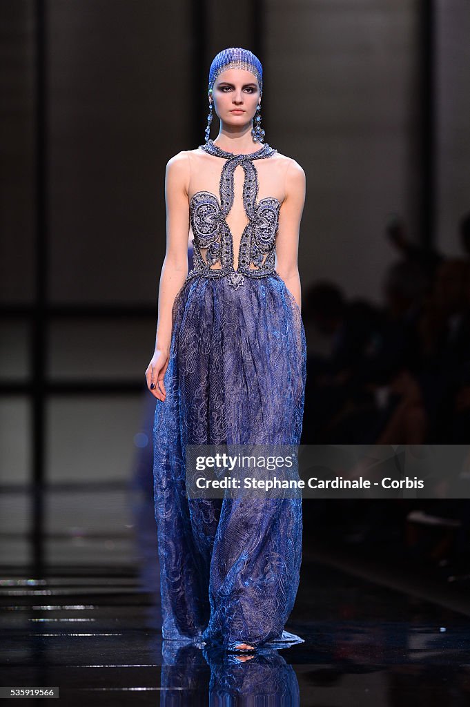 France - Giorgio Armani Prive : Runway - Paris Fashion Week - Haute Couture S/S 2014