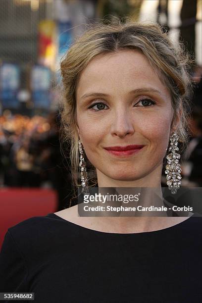Actress Julie Delpy arriving at the screening of "Diarios de Motocicleta" during the 57th Cannes Film Festival.