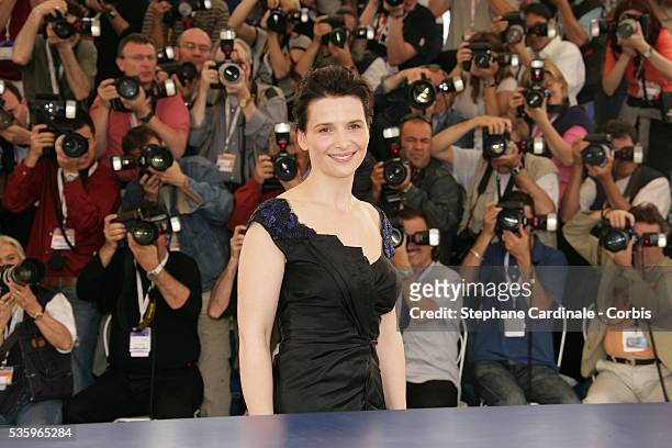 Juliette Binoche at the photocall of "Cache" during the 58th Cannes Film Festival.