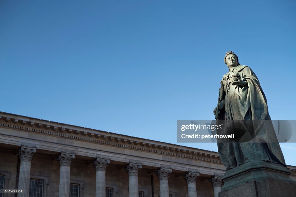 Statue of Queen Victoria, Birmingham, England.