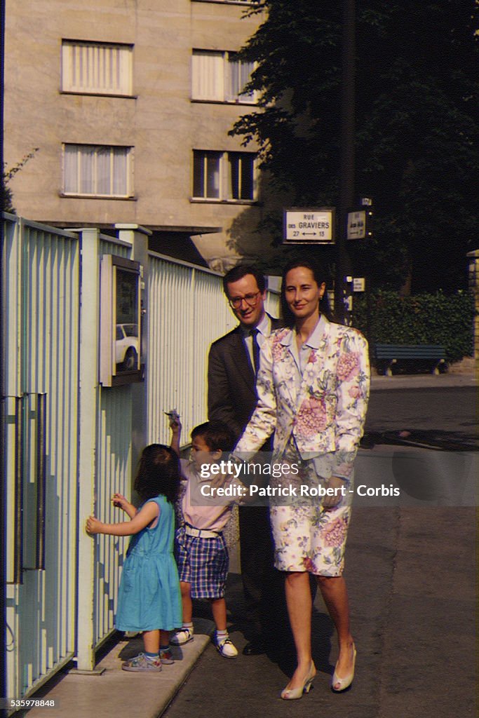 Segolene Royal and Francois Hollande with family