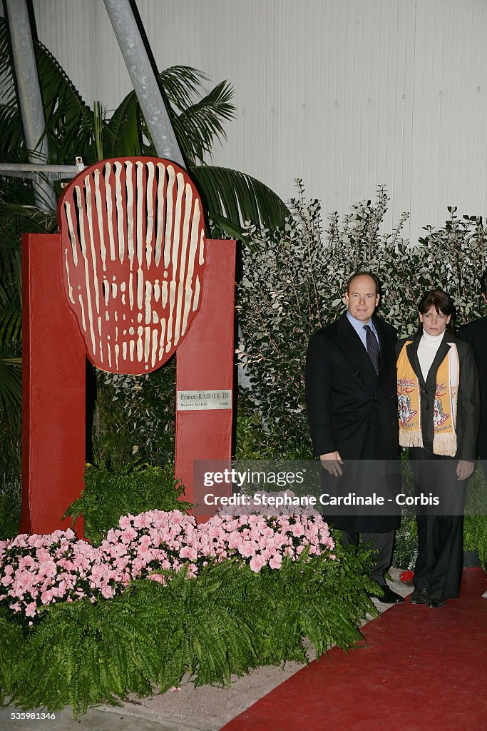 Unveiling - Prince Rainier Sculpture - 30th Circus Festival of Monte Carlo