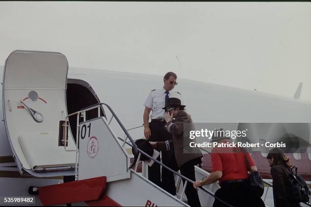 MICHAEL JACKSON AND LISA MARIE PRESLEY IN BUDAPEST