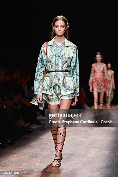 Model walks the runway during the Valentino show as part of the Paris Fashion Week Womenswear Spring/Summer 2015 on September 30, 2014 in Paris,...