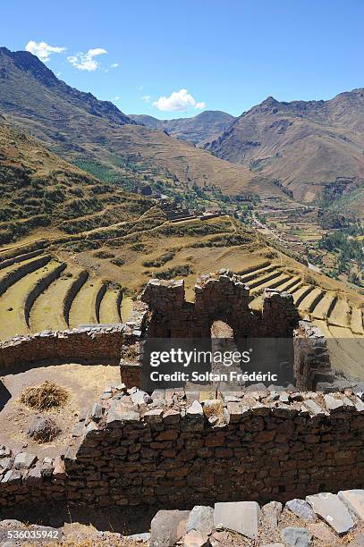 incan terraces of moray and ruins of pisac - moray inca ruin stock pictures, royalty-free photos & images