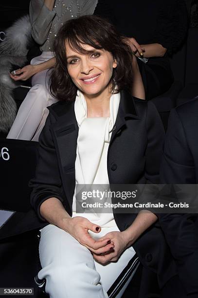 Juliette Binoche attends the Giorgio Armani Prive show as part of Paris Fashion Week Haute Couture Spring/Summer 2015 on January 27, 2015 in Paris,...