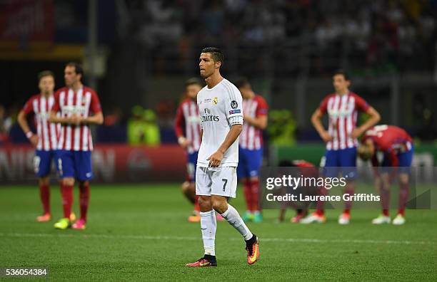 Cristiano Ronaldo of Real Madrid steps up to take the final penalty during the UEFA Champions League Final match between Real Madrid and Club...