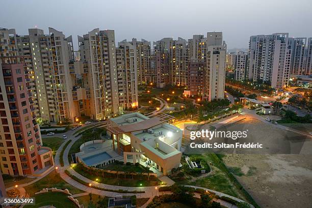 the town of gurgaon - gurugram stock pictures, royalty-free photos & images