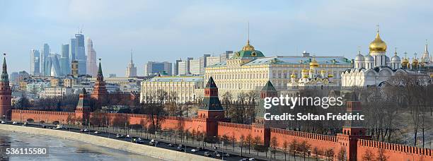 the moscow kremlin - kremlin photos et images de collection