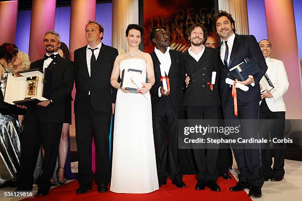 Michael Rowe, Xavier Beauvois, Juliette Binoche, Mahamat-Saleh Haroun, Mathieu Almaric, Javier Bardem and Apichatpong Weerasethakul attend the 'Palme...