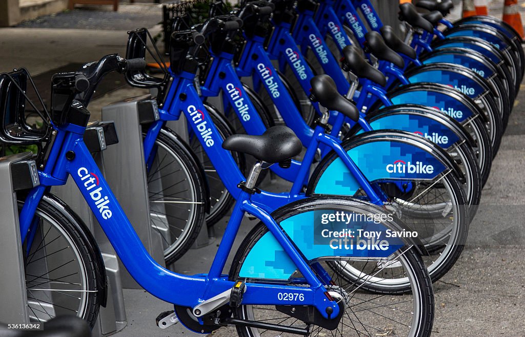 USA - NYC Bike Share Program Comes Into Effect