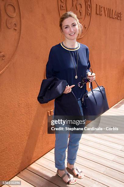 Julie Gayet attends the 2015 Roland Garros French Tennis Open - Day Four, on May 26, 2015 in Paris, France.