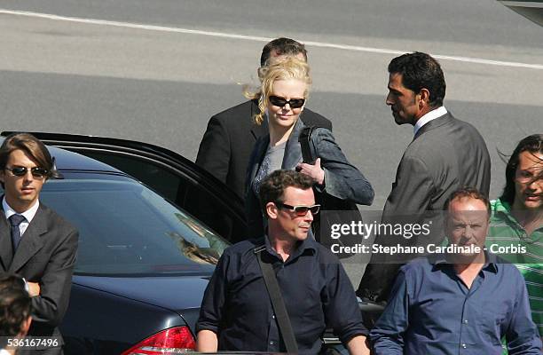 Australian actress Nicole Kidman arrives at the airport to attend the 30th American Film Festival of Deauville.