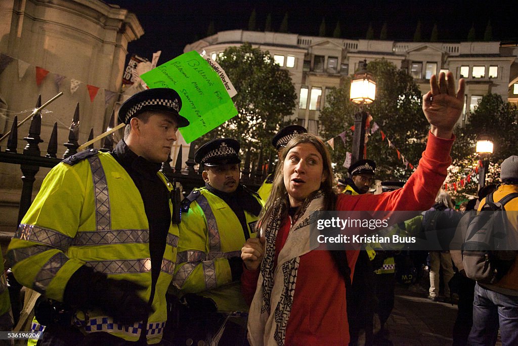 UK - Demonstration - Occupy London at night