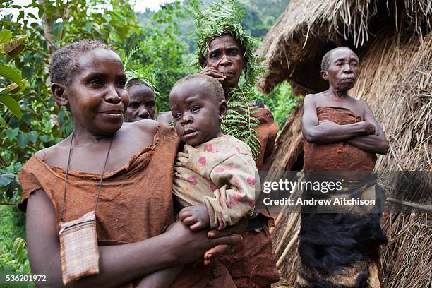 Batwa 535 Twa People Stock Photos, High-Res Pictures, and Images - Getty Images