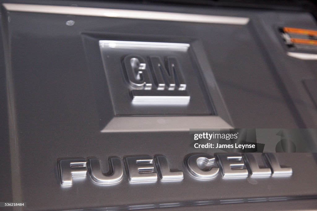 USA - Business - New York Auto Show