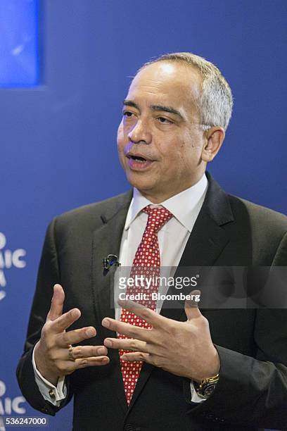 Nazir Razak, chairman of CIMB Group Holdings Bhd., speaks a Bloomberg Television interview on the sidelines of the World Economic Forum for...