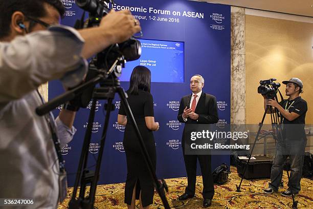 Nazir Razak Post Nazir Razak Photos and Premium High Res Pictures - Getty Images