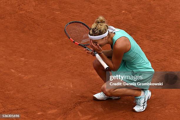 Timea Bacsinszky of Switzerland celebrates victory during the Ladies Singles fourth round match against Venus Williams of the United States on day...