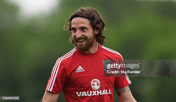 Wales player Joe Allen in action during Wales training at the Vale hotel complex on June 1, 2016 in Cardiff, Wales.