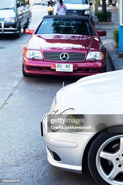 mercedes clase e y sl500 - mercedes benz sl 500 fotografías e imágenes de stock